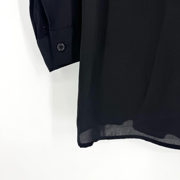 INC International Concepts Black V-Neck Mixed Media Blouse Size Medium - Picture 2 of 7